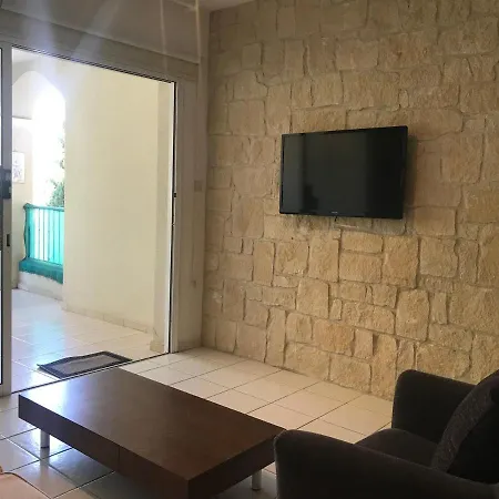 Apartment Hesperides Gardens D101 *
